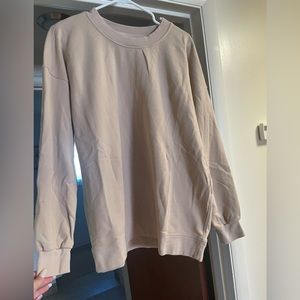 New without tags Lululemon perfectly oversized crew in trench.